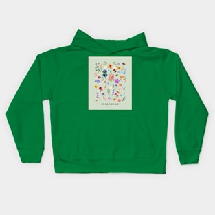 Stay wild - soft green Kids Hoodie